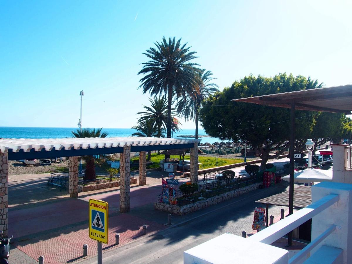 Playa 45, First Line Beach House Málaga Esterno foto